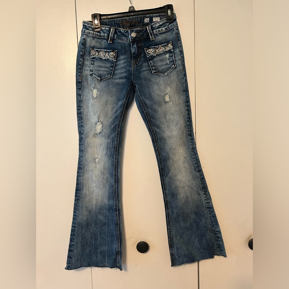 Miss me bejeweled pocket distressed jeans